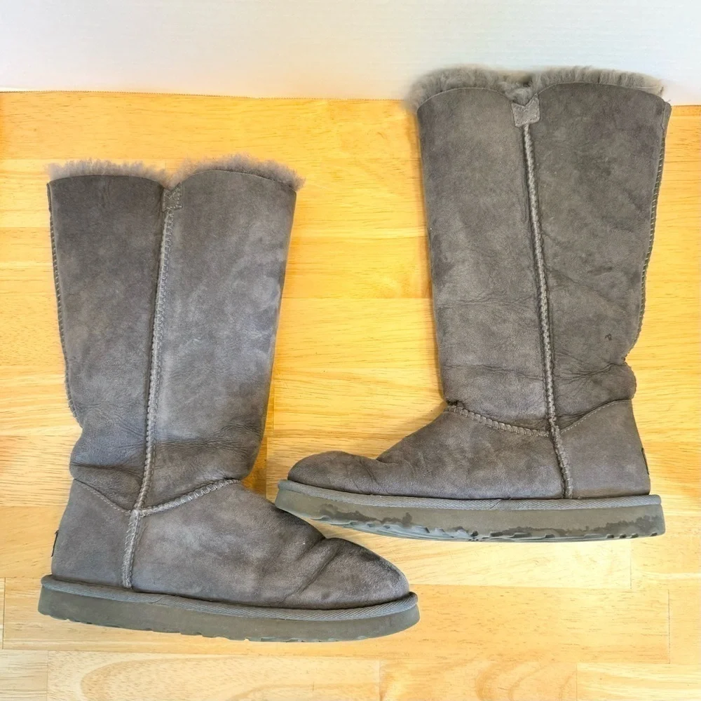 Bailey Button Triplet II Boot Size 7